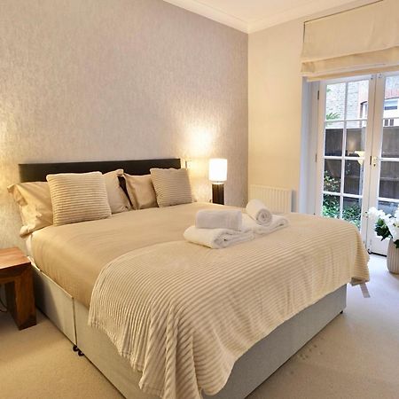 Kensington Apartment, Breakfast, 2 Baths Londen Buitenkant foto