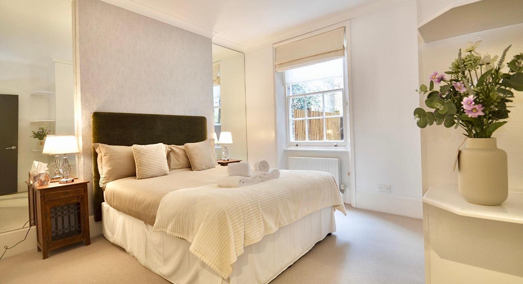 Kensington Apartment, Breakfast, 2 Baths Londen Buitenkant foto